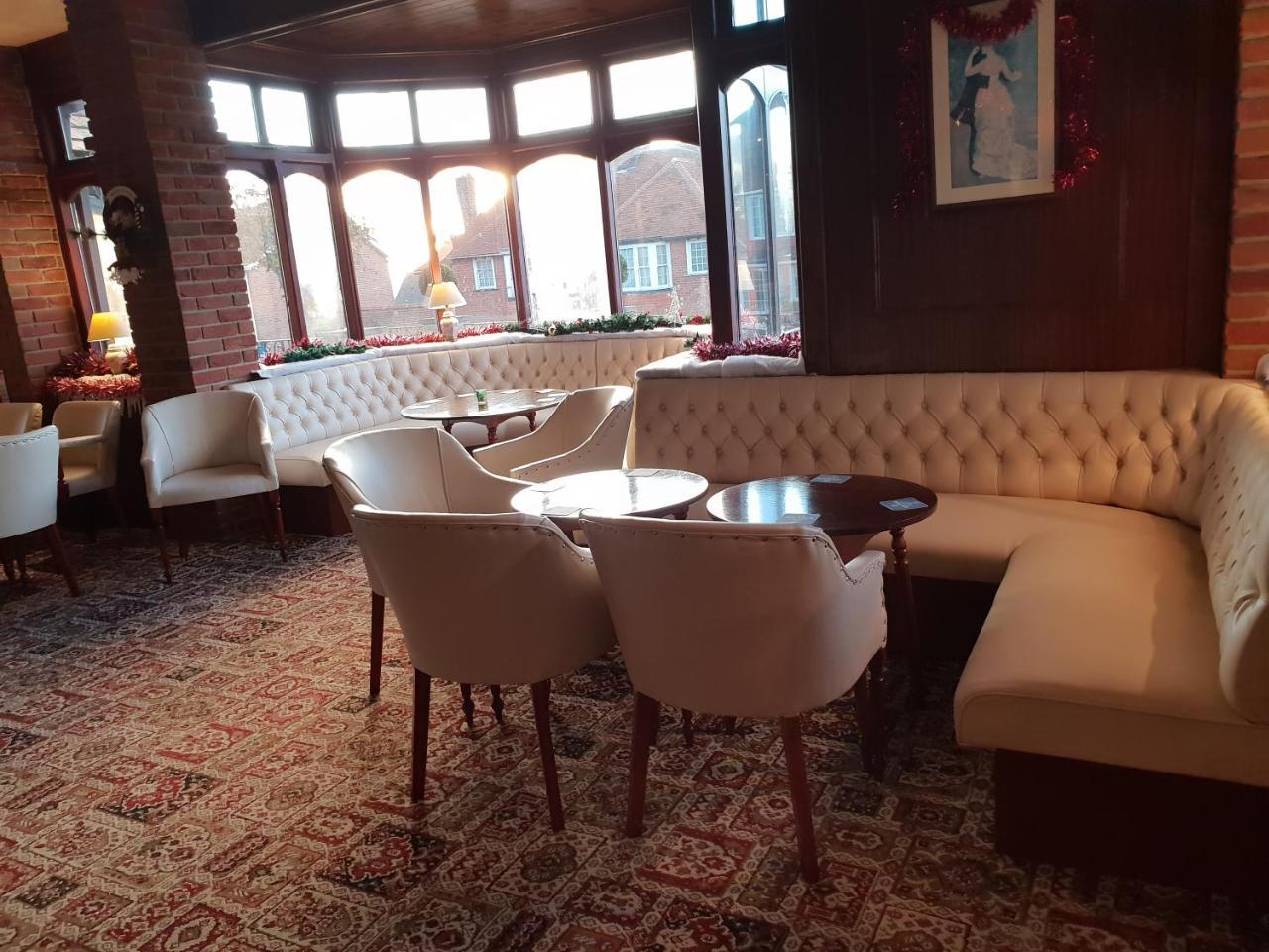 فندق ذا ويت باي سانداوْن المظهر الخارجي الصورة